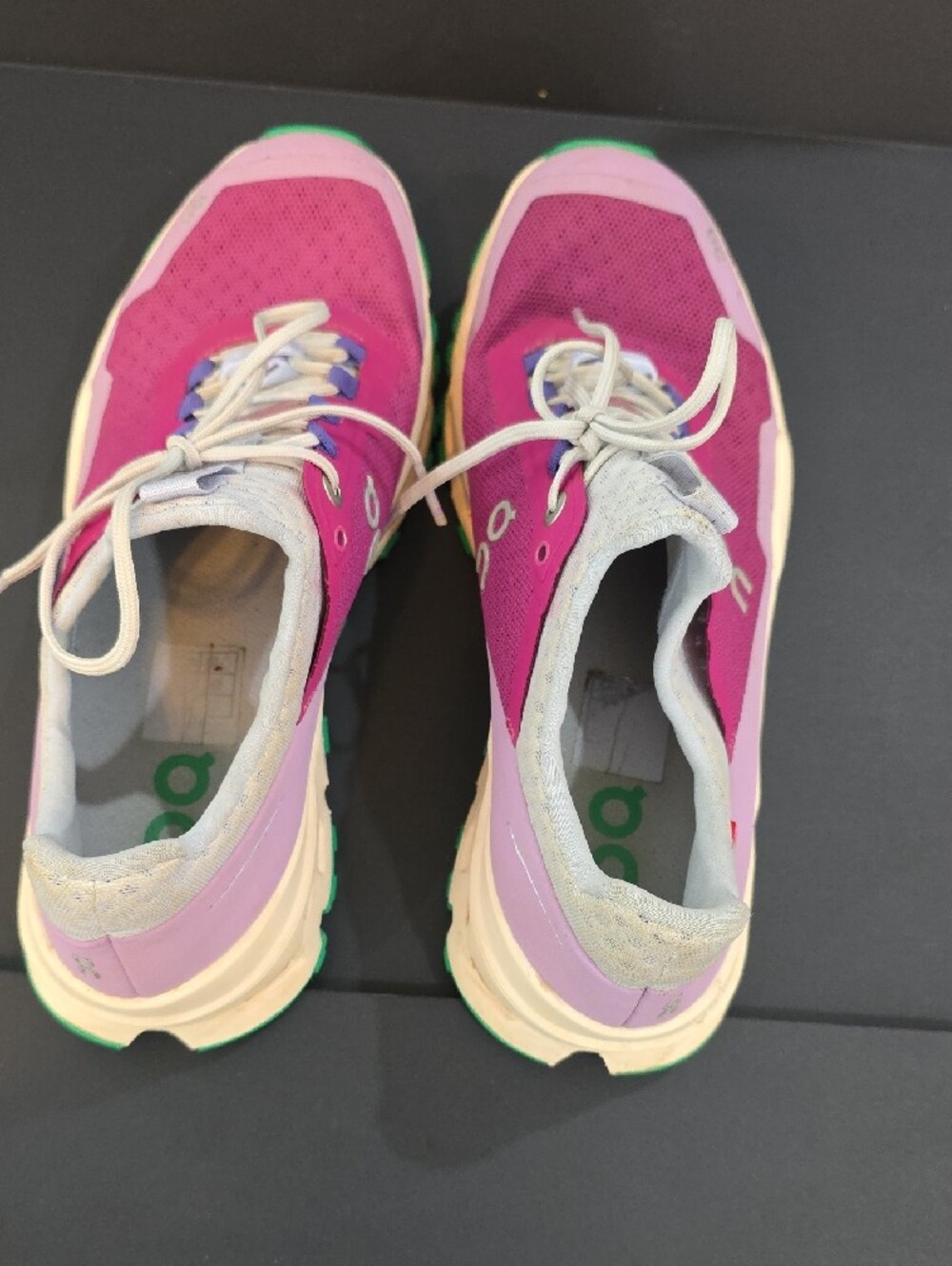 On Running CloudUltra Women's Trail Shoes in Pink with Green Size 8 - Picture 8 of 10